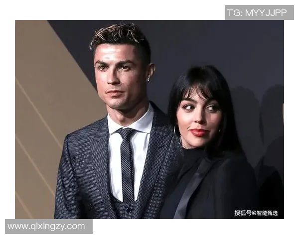 足球明星浪漫爱情瞬间高清图片集锦展现甜蜜与激情